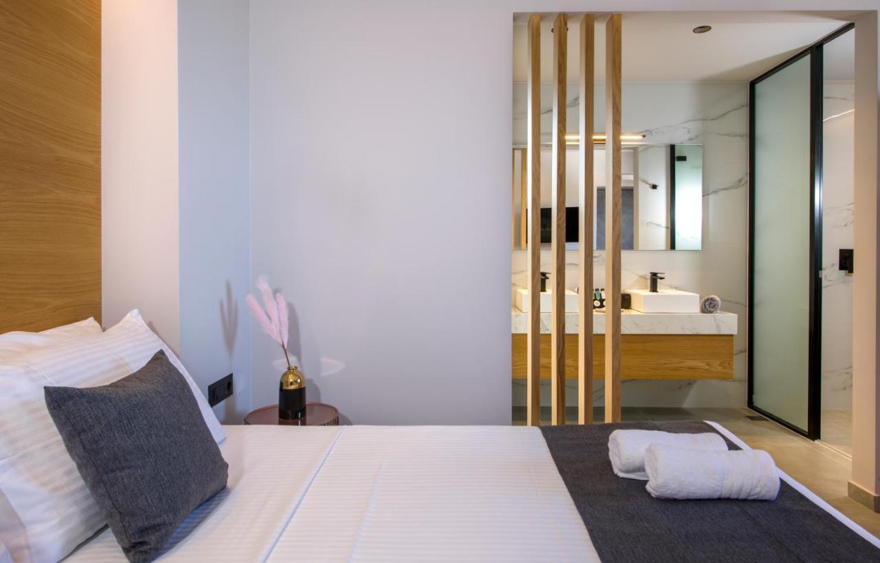 Xenias Luxury * Kalathas