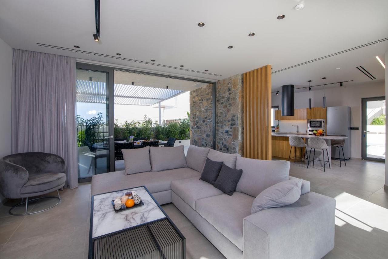 Xenias Luxury Kalathas
