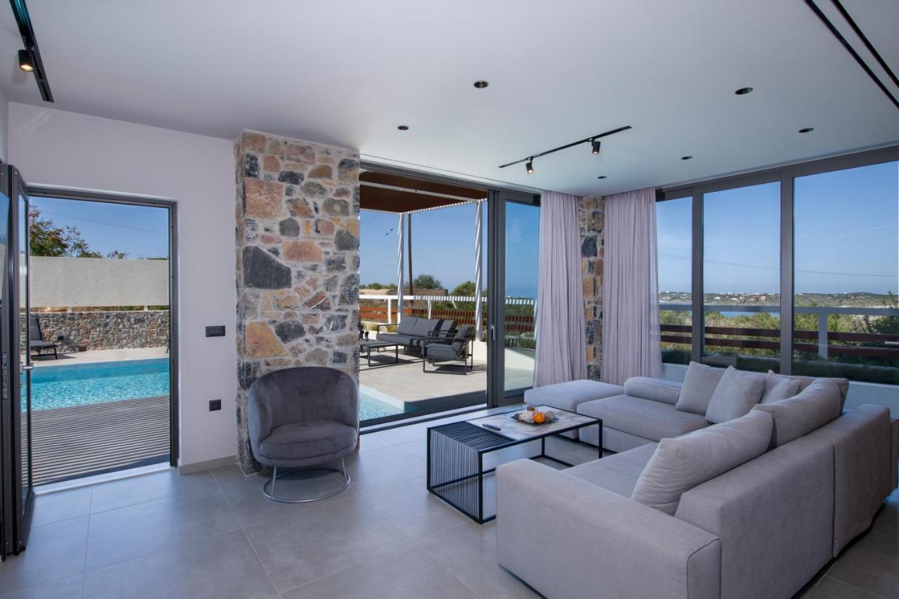 Xenias Luxury Villa Kalathas