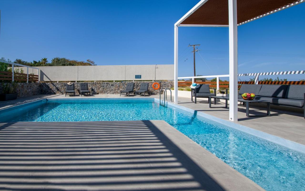 Xenias Luxury Villa