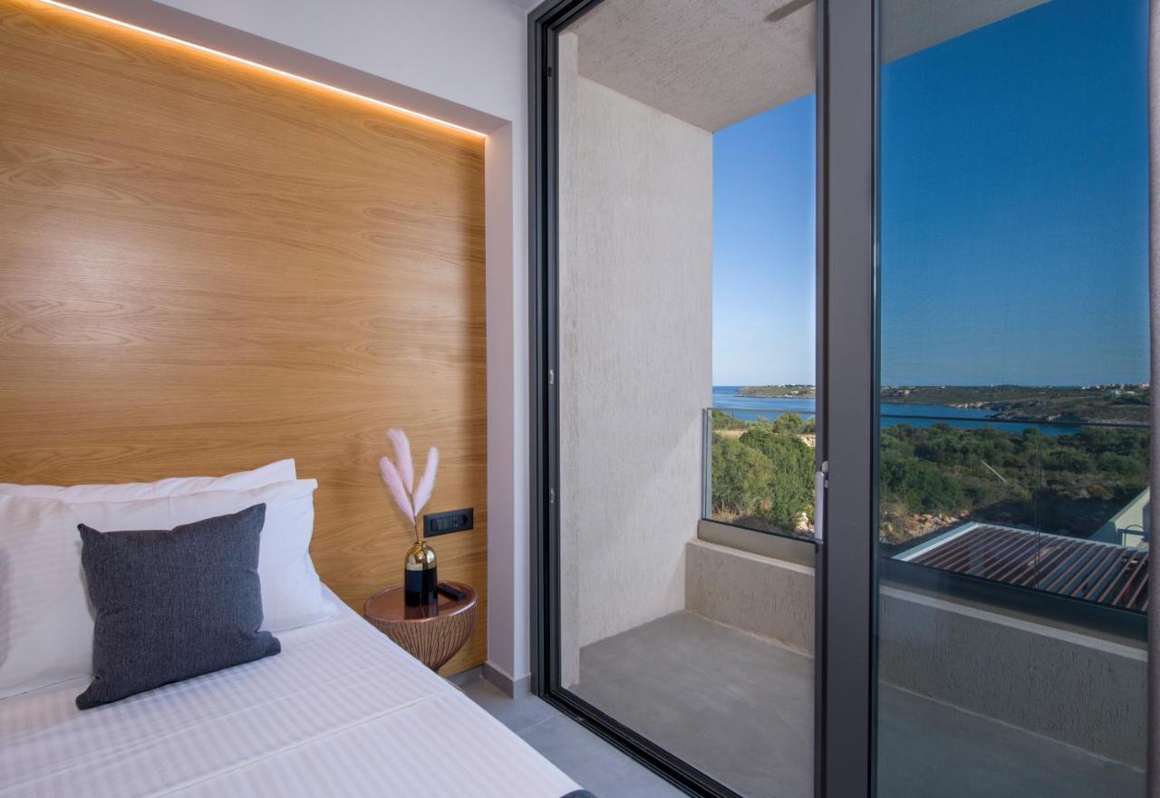 Villa Xenias Luxury Kalathas