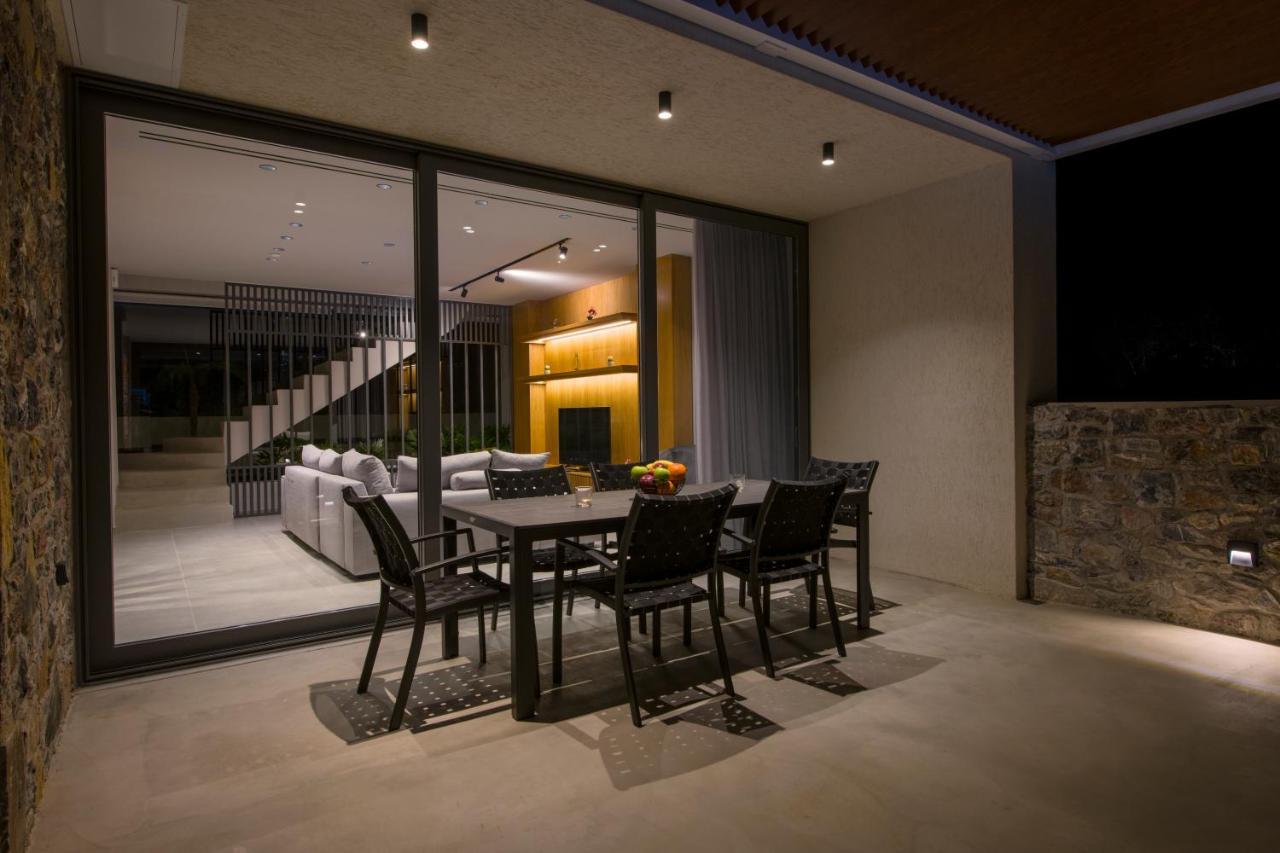 Xenias Luxury * Kalathas